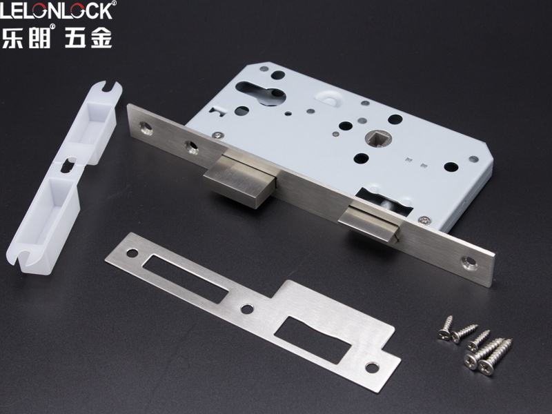 5572、6072防火鎖體哪家好？