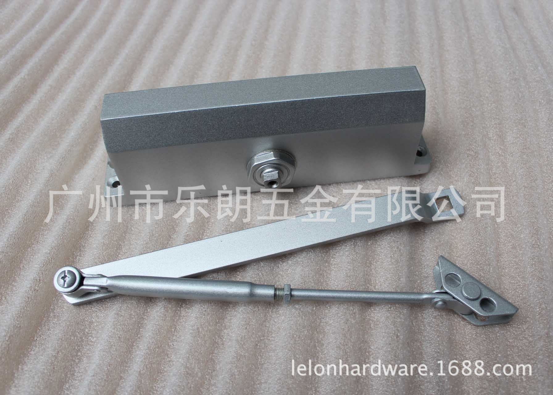 樂(lè)朗五金RDC-05 重型方背閉門器